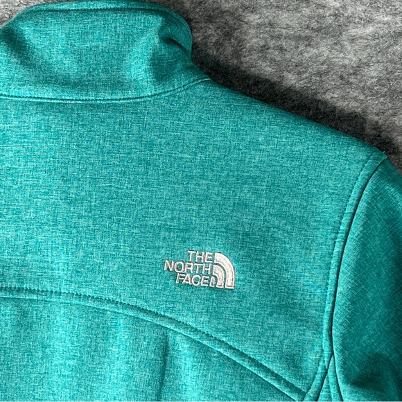 The North Face Apex Bionic Softshell Cold Weather Jacket Women’s M Teal 5 Pocket - Picture 4 of 14